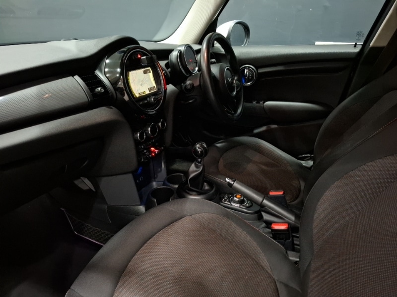 Used MINI Hatch 2015 for sale - 77698559: Photo 5