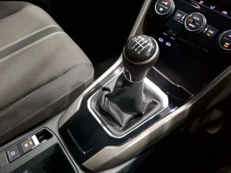 Used Volkswagen T-Roc 2021 for sale - 77419245: Photo 16