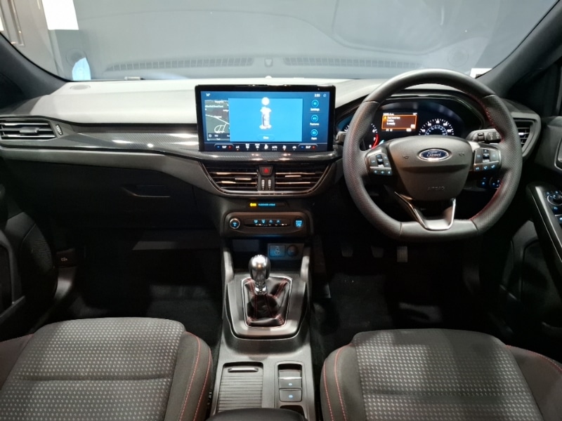 Used Ford Focus 2023 for sale - 77228603: Photo 2