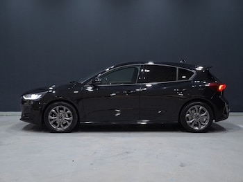 Used Ford Focus 2023 for sale - 77228603: Photo