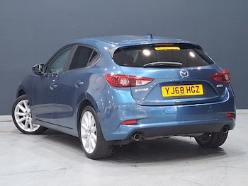 Used Mazda Mazda3 2018 for sale - 78156166: Photo