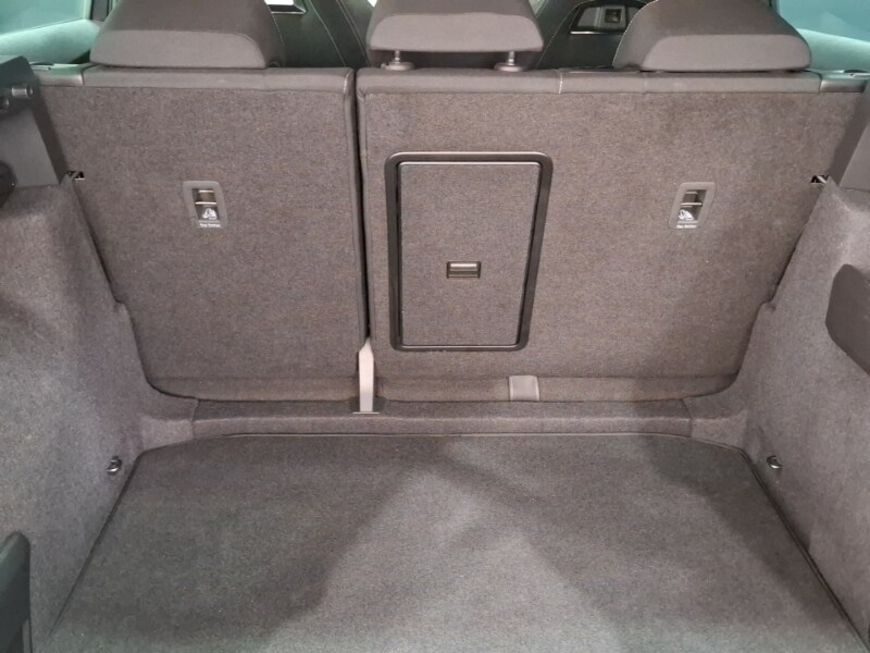 Used Skoda Karoq 2024 for sale - 75939562: Photo 8