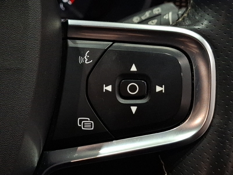 Used Volvo XC40 2020 for sale - 78079895: Photo 14