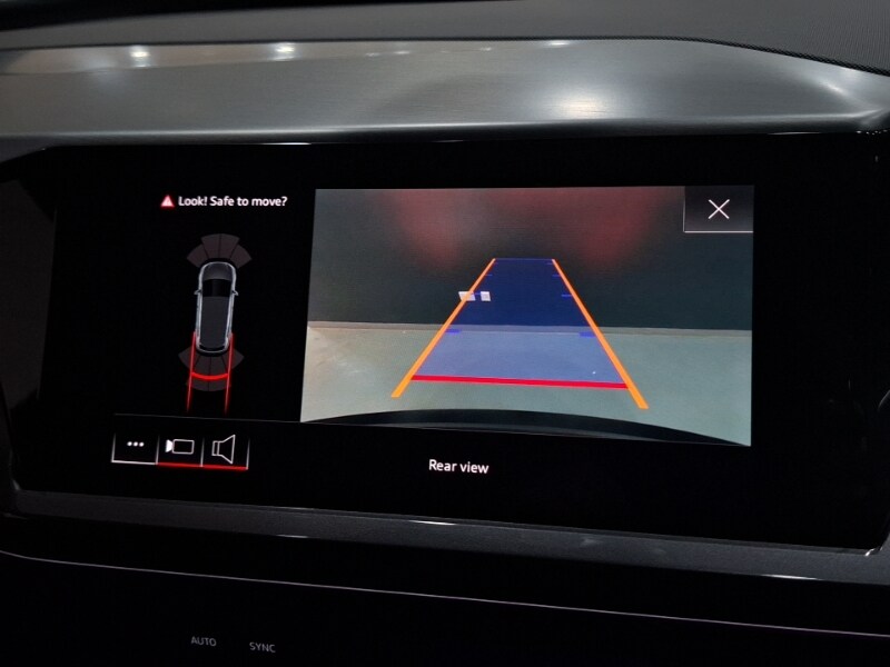 Used Audi Q4 e-tron 2022 for sale - 77678061: Photo 10