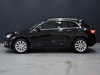 Used Audi Q3 2021 for sale - 76543521: Photo