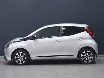 Used Toyota AYGO 2020 for sale - 79594749: Photo
