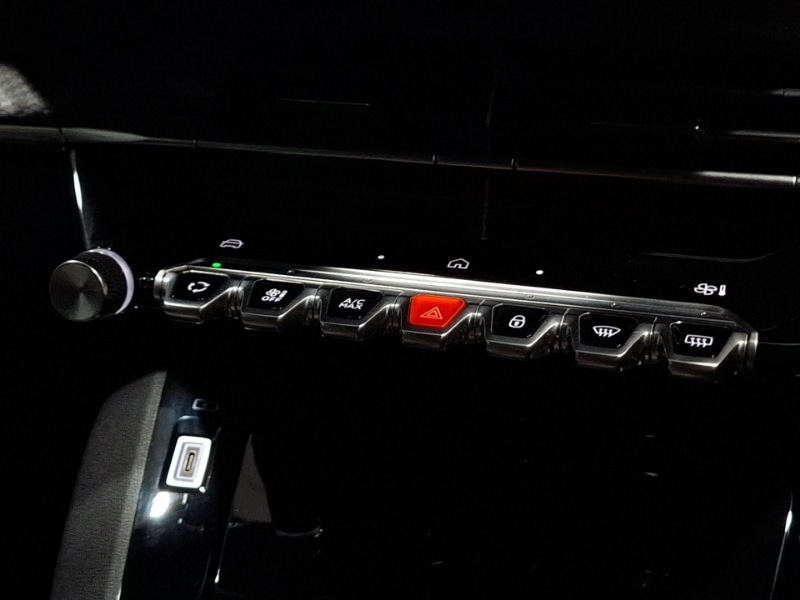 Used Peugeot 2008 2024 for sale - 76911872: Photo 15