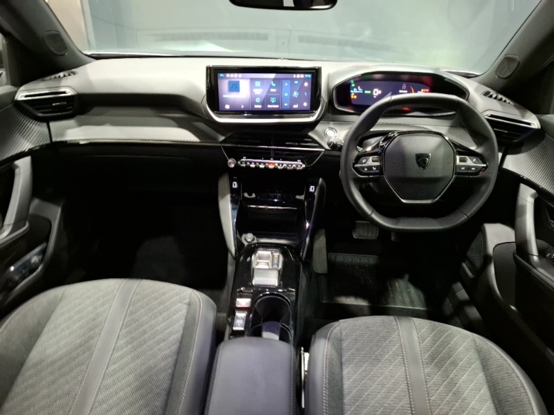 Used Peugeot 2008 2024 for sale - 76911872: Photo 2