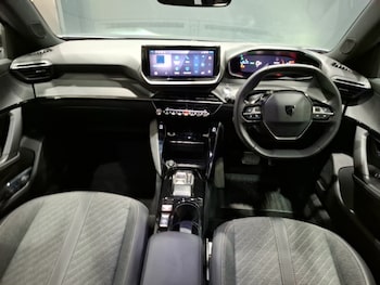 Used Peugeot 2008 2024 for sale - 76911872: Photo