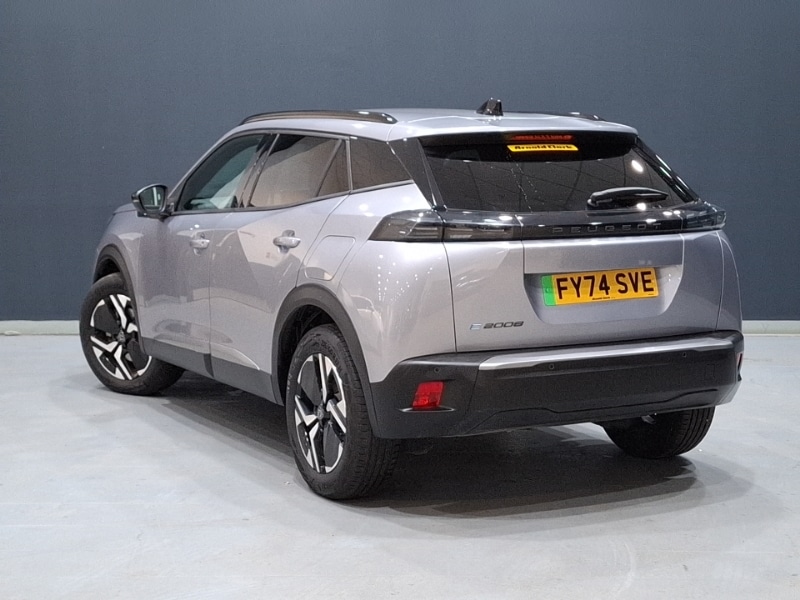 Used Peugeot 2008 2024 for sale - 76911872: Photo 3