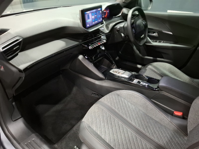 Used Peugeot 2008 2024 for sale - 76911872: Photo 5