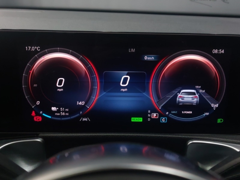 Used Mercedes-Benz EQB 2022 for sale - 76683420: Photo 10