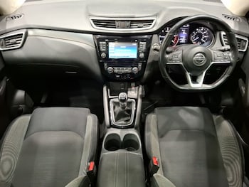 Used Nissan Qashqai 2018 for sale - 79253306: Photo