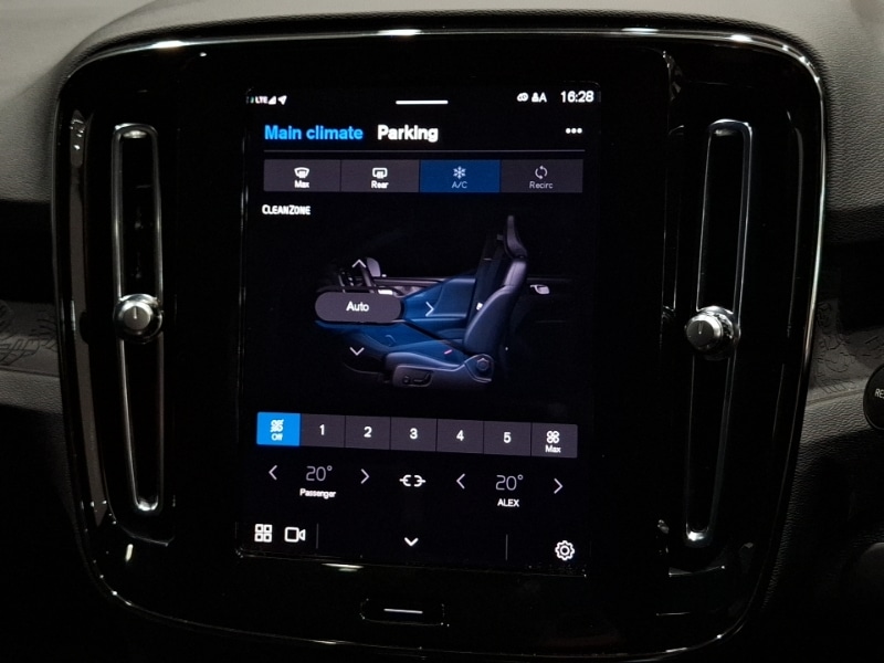 Used Volvo C40 2023 for sale - 78147348: Photo 17