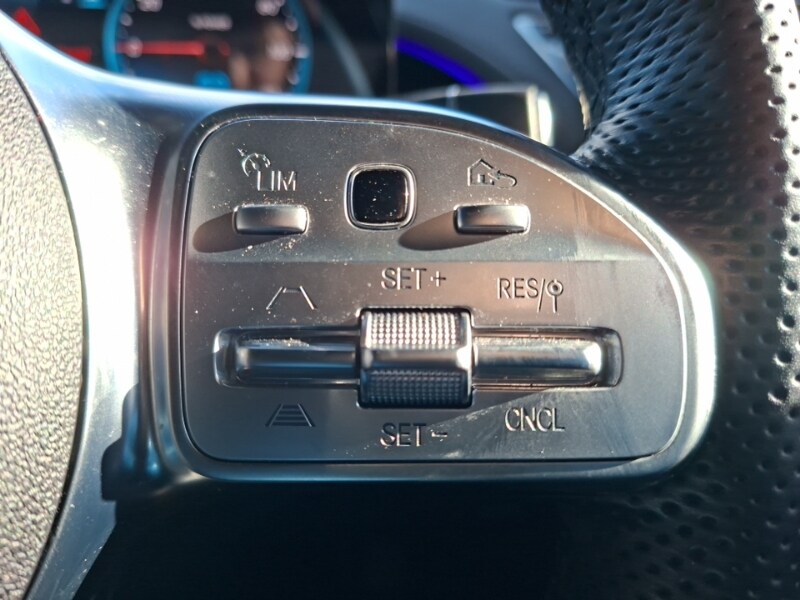 Used Mercedes-Benz EQC 2022 for sale - 78163885: Photo 12