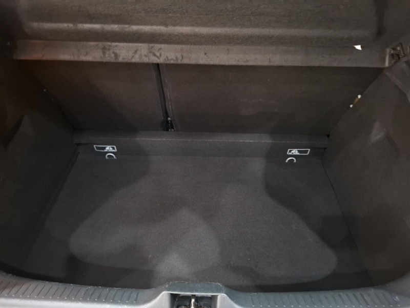 Used Renault Clio 2019 for sale - 76940574: Photo 8