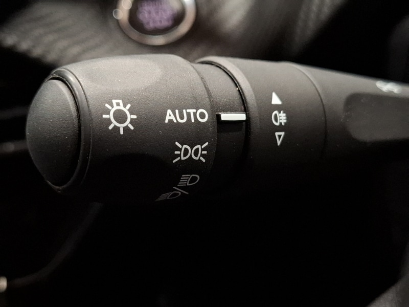 Used Peugeot 2008 2023 for sale - 78065784: Photo 15