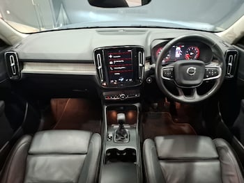 Used Volvo XC40 2020 for sale - 75695792: Photo