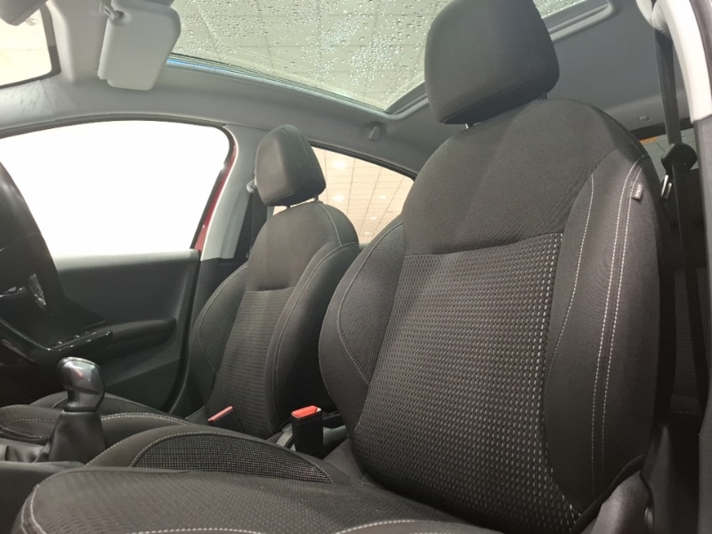 Used Peugeot 208 2018 for sale - 78065809: Photo 16