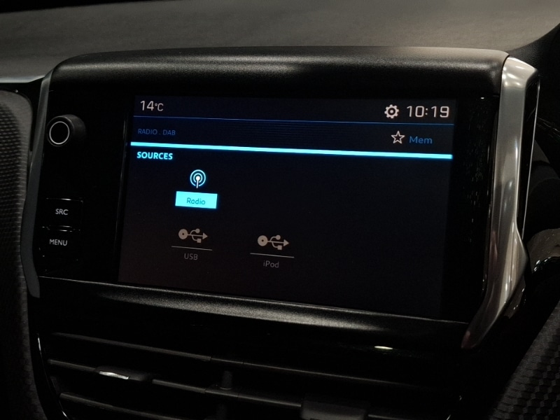 Used Peugeot 208 2018 for sale - 78065809: Photo 18