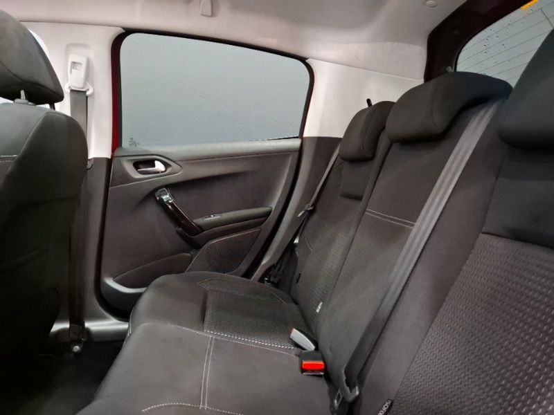 Used Peugeot 208 2018 for sale - 78065809: Photo 6