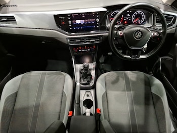 Used Volkswagen Polo 2019 for sale - 78113962: Photo