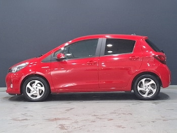 Used Toyota Yaris 2017 for sale - 78617460: Photo