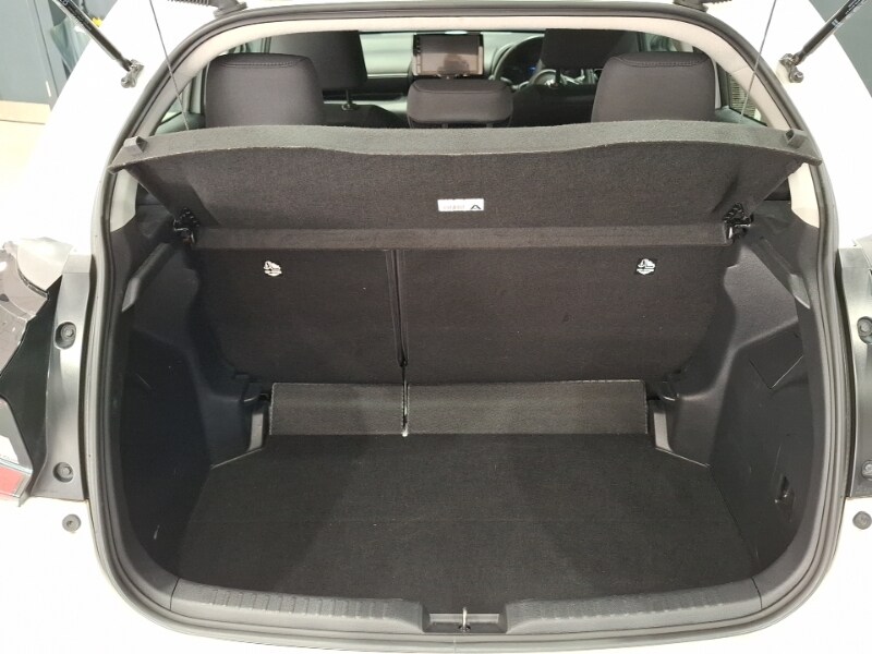 Used Mazda Mazda2 HYBRID 2024 for sale - 77731333: Photo 8