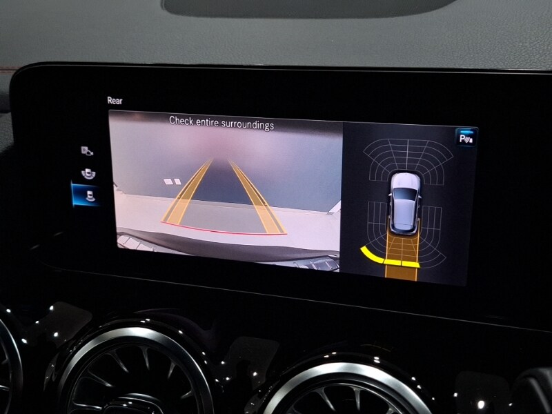 Used Mercedes-Benz EQA 2023 for sale - 78178837: Photo 11