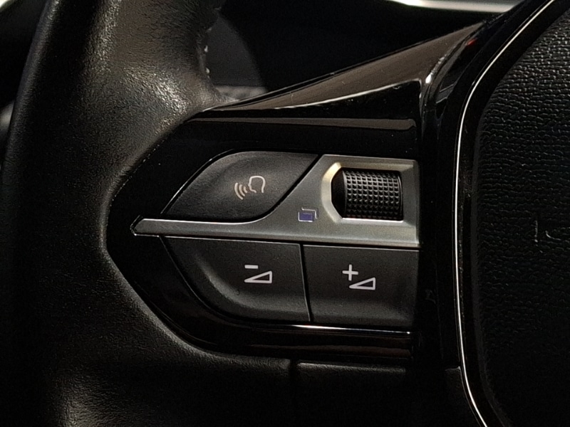 Used Peugeot 208 2020 for sale - 76885286: Photo 16