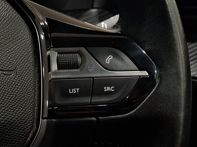 Used Peugeot 208 2020 for sale - 76885286: Photo 17