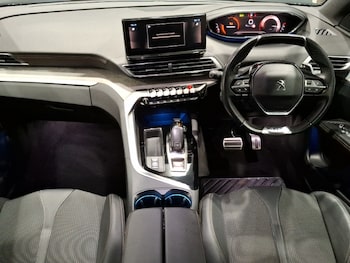 Used Peugeot 3008 2022 for sale - 78169700: Photo