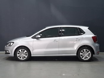 Used Volkswagen Polo 2014 for sale - 79218277: Photo