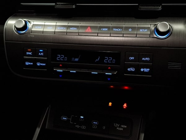 Used Hyundai KONA 2023 for sale - 76268953: Photo 16