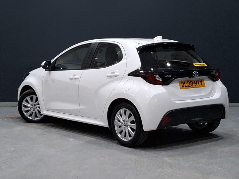 Used Toyota Yaris 2023 for sale - 77114892: Photo 3