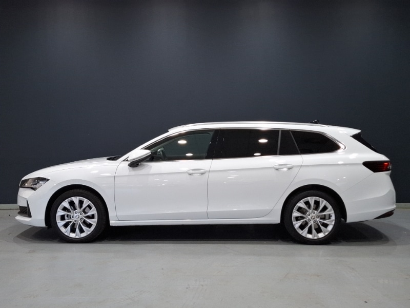 Used Skoda Superb 2024 for sale - 76052497: Photo 4