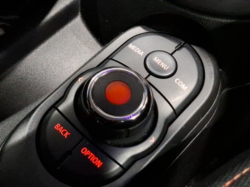 Used MINI Hatch 2019 for sale - 76383795: Photo 17