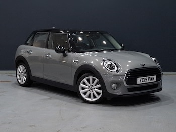 Used MINI Hatch 2019 for sale - 76383795: Photo