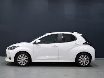 Used Toyota Yaris 2023 for sale - 78342857: Photo