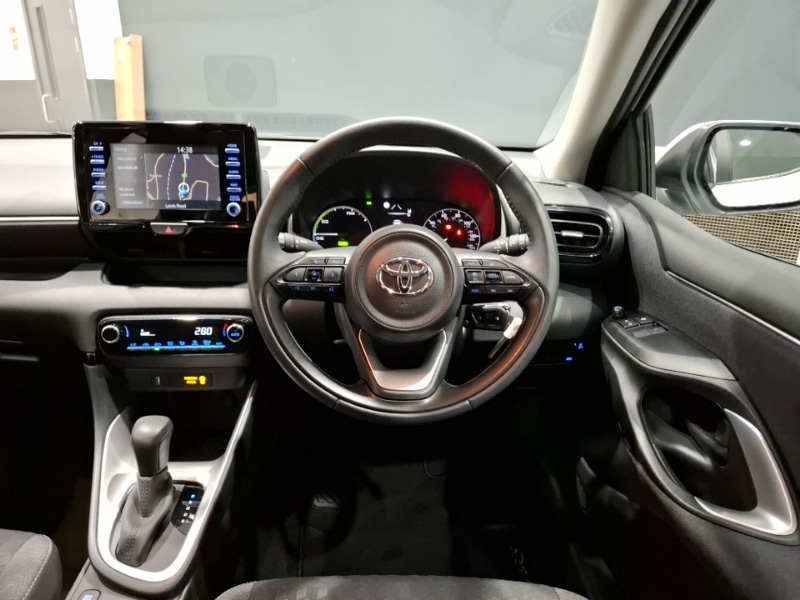 Used Toyota Yaris 2024 for sale - 76451144: Photo 7