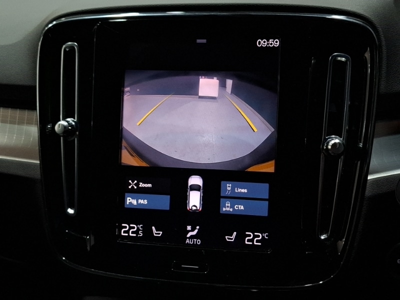 Used Volvo XC40 2022 for sale - 78079902: Photo 11