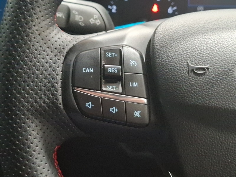 Used Ford Focus 2023 for sale - 77264962: Photo 17