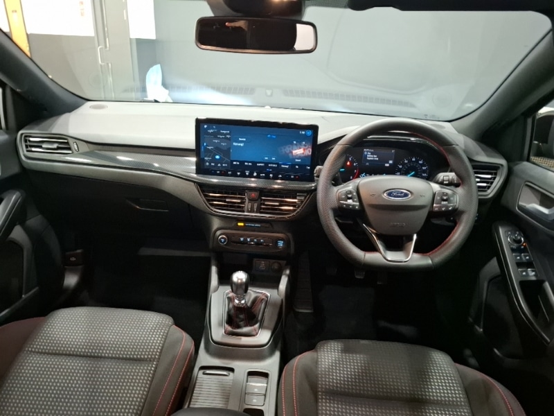 Used Ford Focus 2023 for sale - 77264962: Photo 2