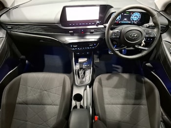 Used Hyundai BAYON 2023 for sale - 79529780: Photo