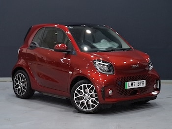 Used smart fortwo 2021 for sale - 75622123: Photo