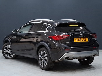 Used Infiniti QX30 2019 for sale - 78326694: Photo