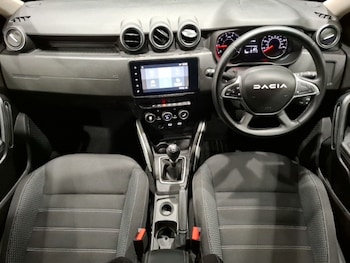 Used Dacia Duster 2024 for sale - 78861368: Photo