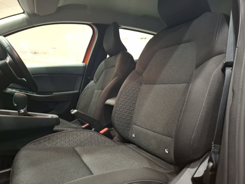 Used Renault Clio 2023 for sale - 77797464: Photo 12