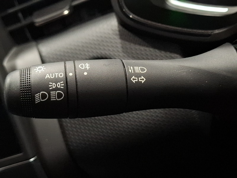 Used Renault Clio 2023 for sale - 77797464: Photo 17