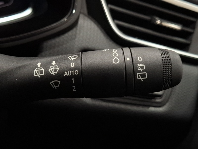 Used Renault Clio 2023 for sale - 77797464: Photo 18